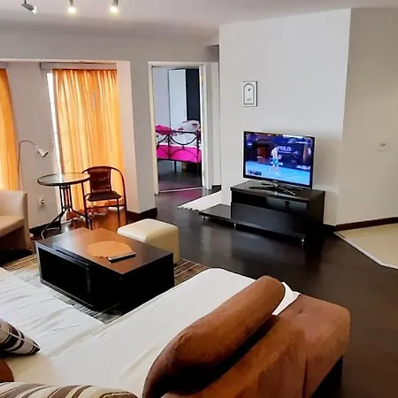 Aloha Luxury *