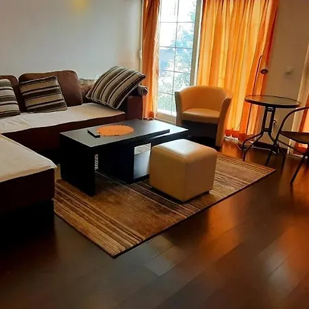 Aloha Apartments With Pool Apartament *