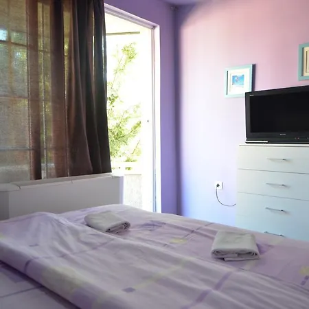 Aloha Luxury Apartment *
