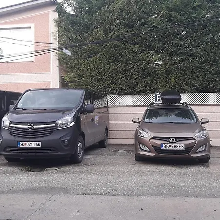 Aloha With Pool Apartment Skopje