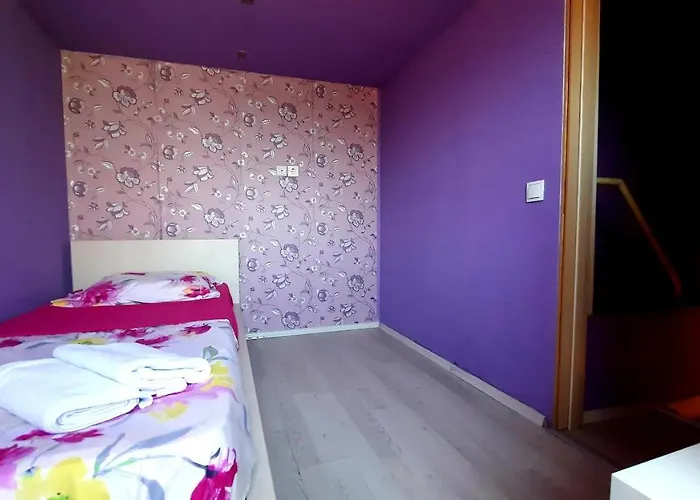 Aloha With Pool Escópia