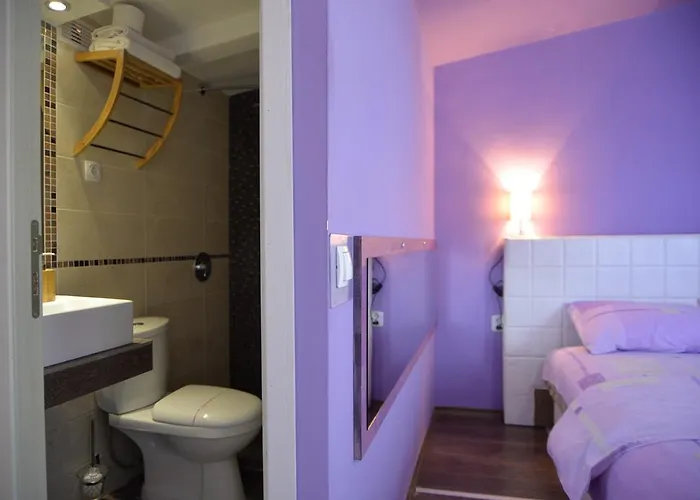 Aloha With Pool Skopje