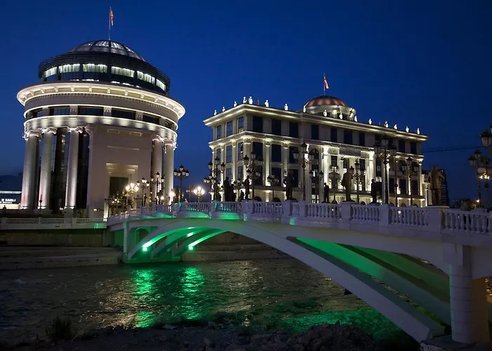 Aloha With Pool * Escópia