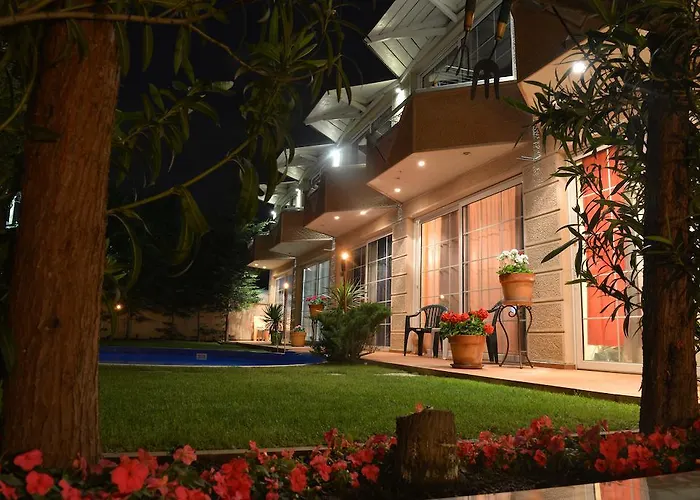 Aloha With Pool Apartamento